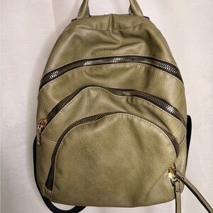 Women’s dark green multi-zip pocket backpack